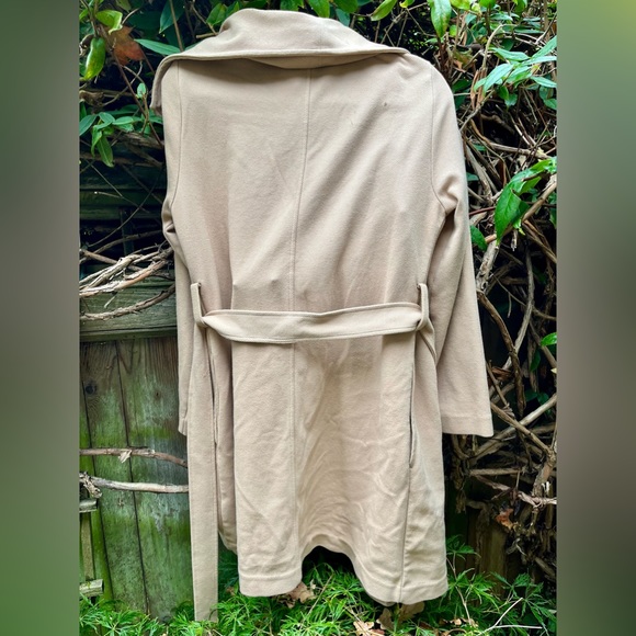 Banana Republic Camel Color Business overcoat - Picture 3 of 5